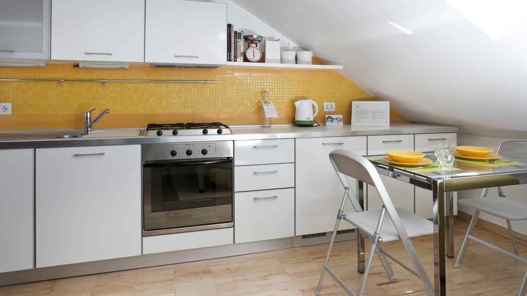 Italianway - Alessi 10 Lägenhet Milano Exteriör bild
