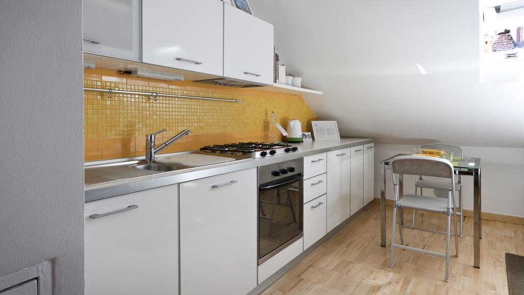 Italianway - Alessi 10 Lägenhet Milano Exteriör bild