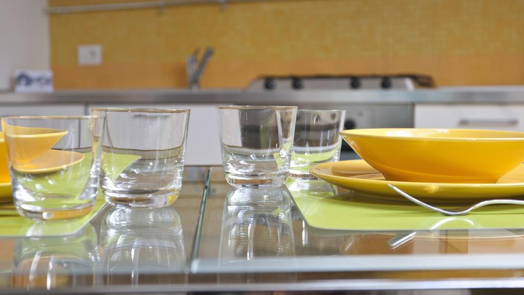 Italianway - Alessi 10 Lägenhet Milano Exteriör bild